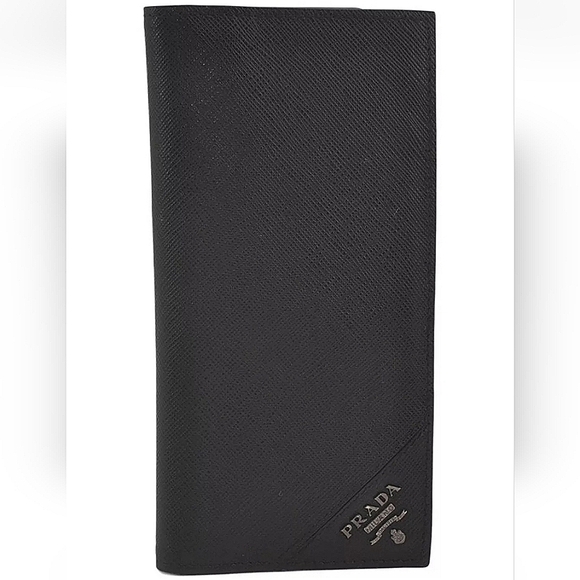 ⭐️Prada Black Saffiano Leather Long Wallet - Picture 1 of 13